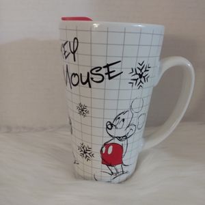 Mickey Mouse Winter themed ceramic tumbler NWT.